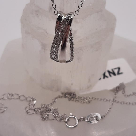 N27 Sterling Silver Necklace- Charmed Aroma - Picture 2 of 4